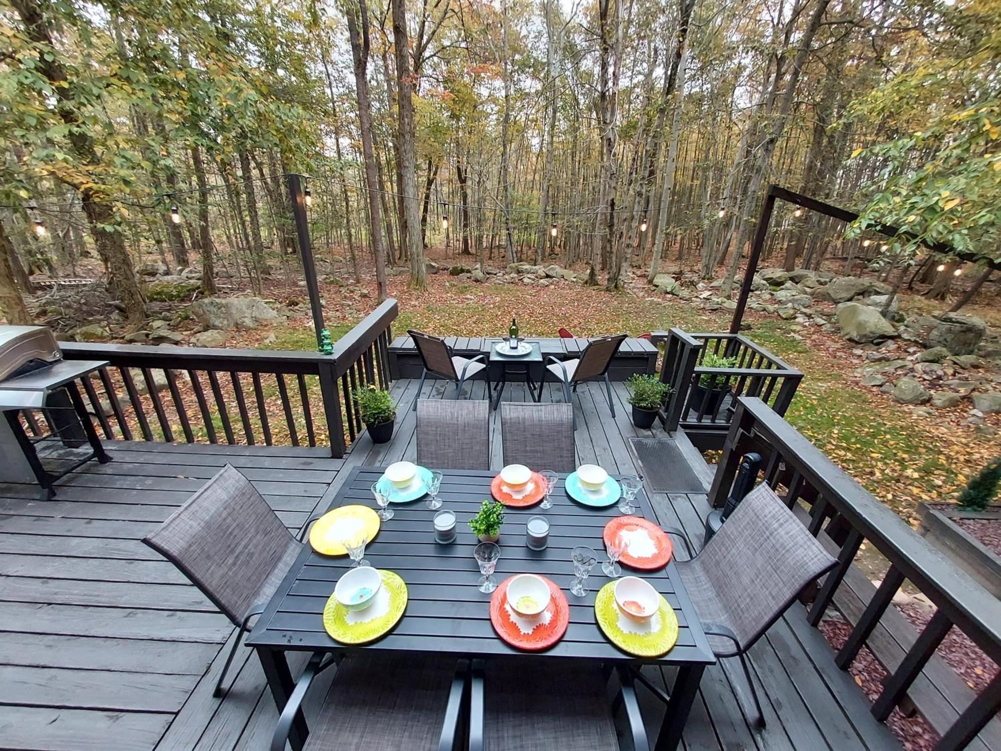 Chalet Renovated Near Casino, Camelback , Kalahari 4Bdrms Firepit Hot Tub Game Room Tobyhanna 外观 照片